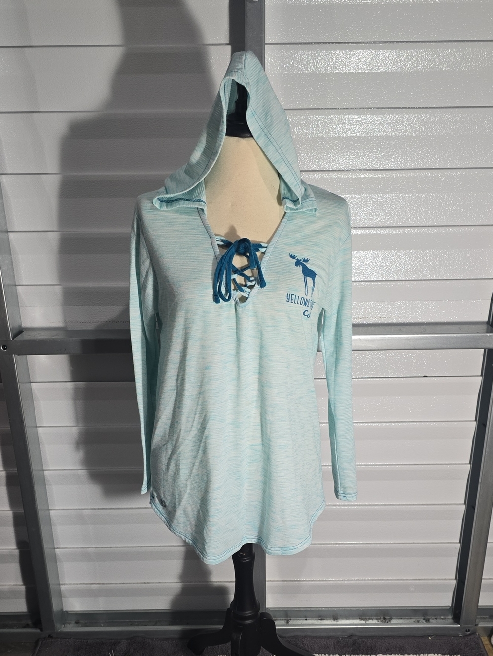 Salt Creek  Women's Light Aqua Lace-Up Hooded Top Yellowstone  Size Laege